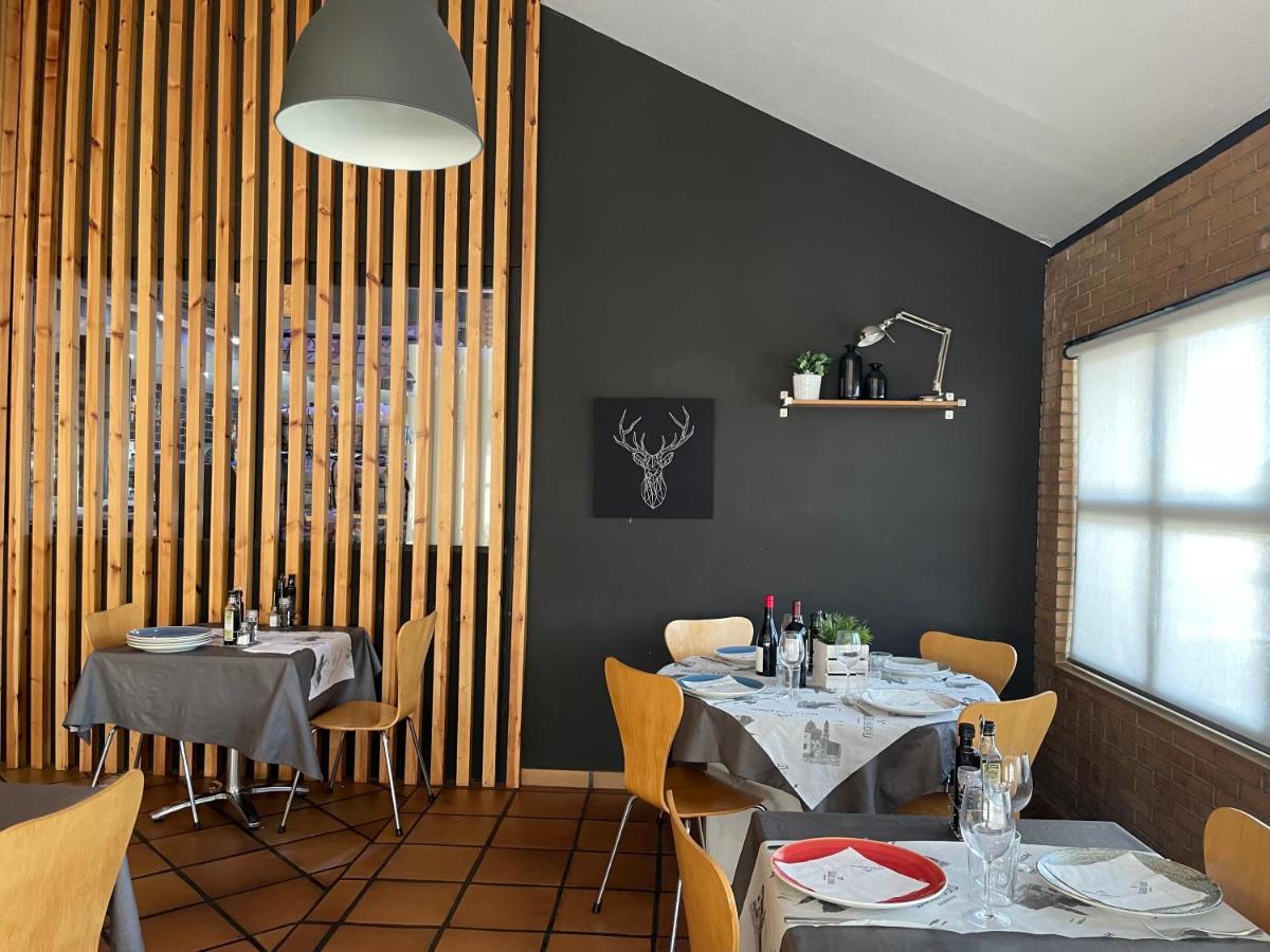 La Puebla De Alfinden Hotel Aragon מראה חיצוני תמונה