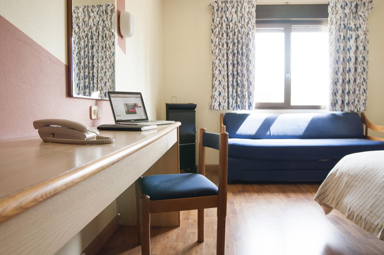 La Puebla De Alfinden Hotel Aragon מראה חיצוני תמונה